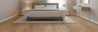 Laminatboden in heller Holzoptik im Wohnbereich – strapazierfähig, einfach zu verlegen und alltagstauglich